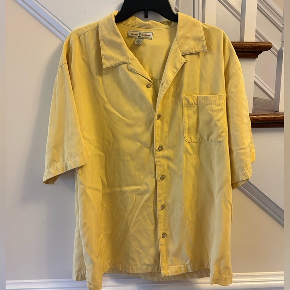 Tommy Bahama 100% silk - Picture 1 of 3
